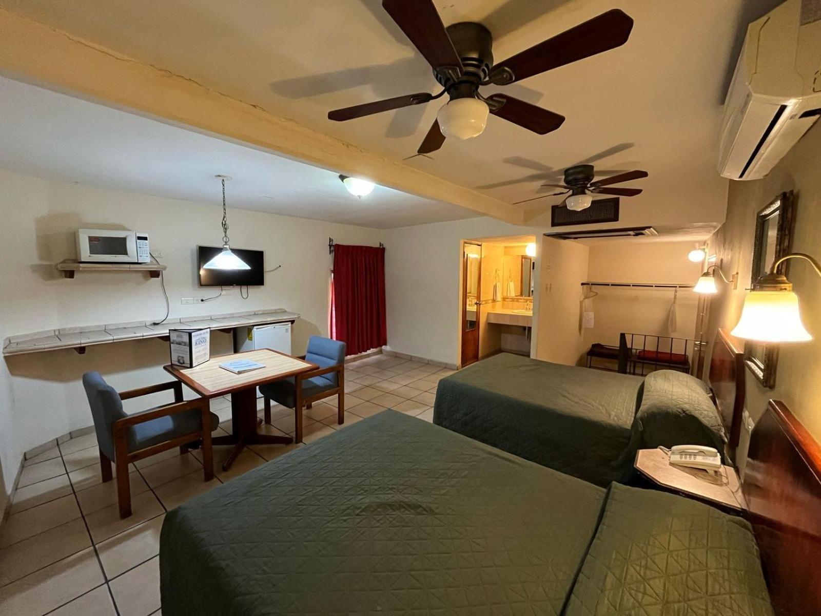 Hotel Suites Kino Χερμοσίγιο Εξωτερικό φωτογραφία